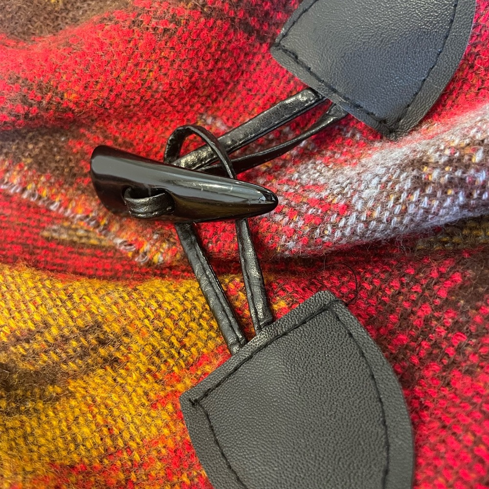 Colorful Geometric Patterned Poncho - Picture 3 of 3